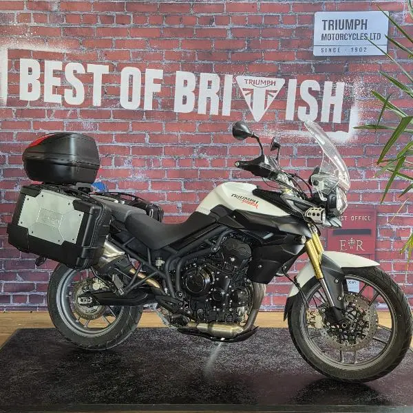 TIGER 800