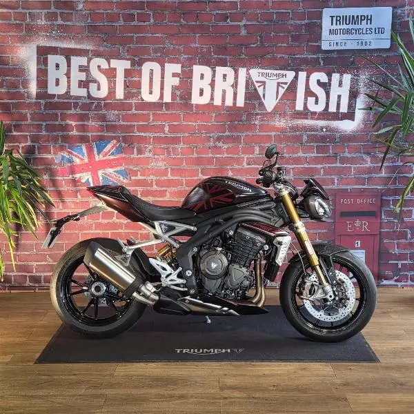 SPEED TRIPLE 1200 RS