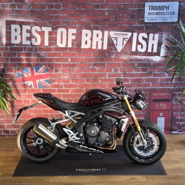 SPEED TRIPLE 1200 RS