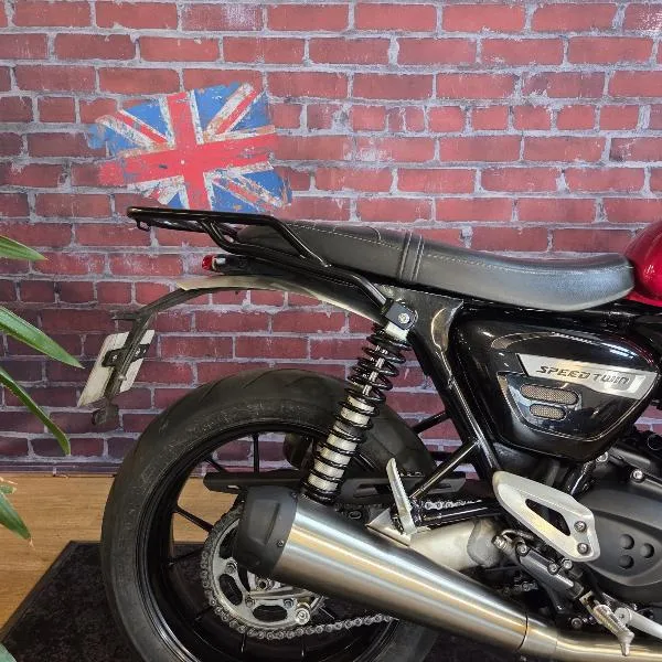 SPEED TWIN 1200