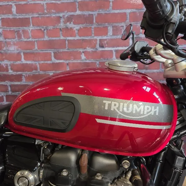 SPEED TWIN 1200