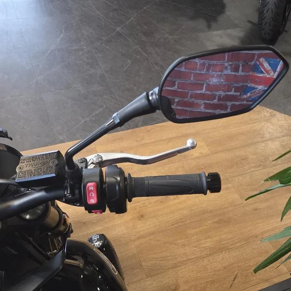 TRIDENT 800