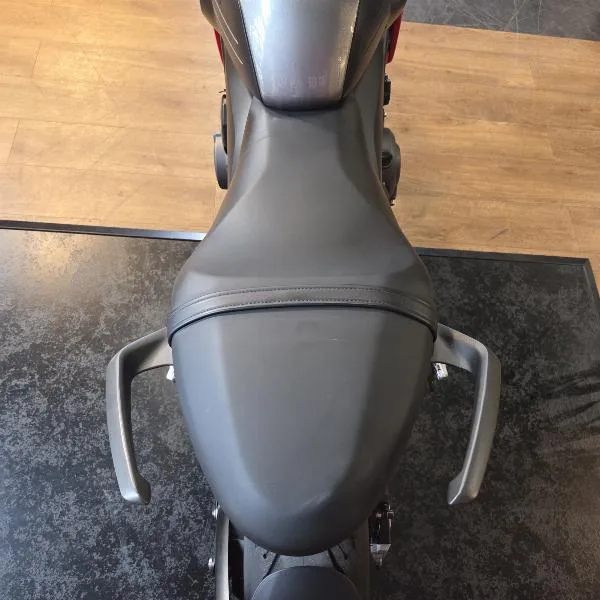 TRIDENT 660