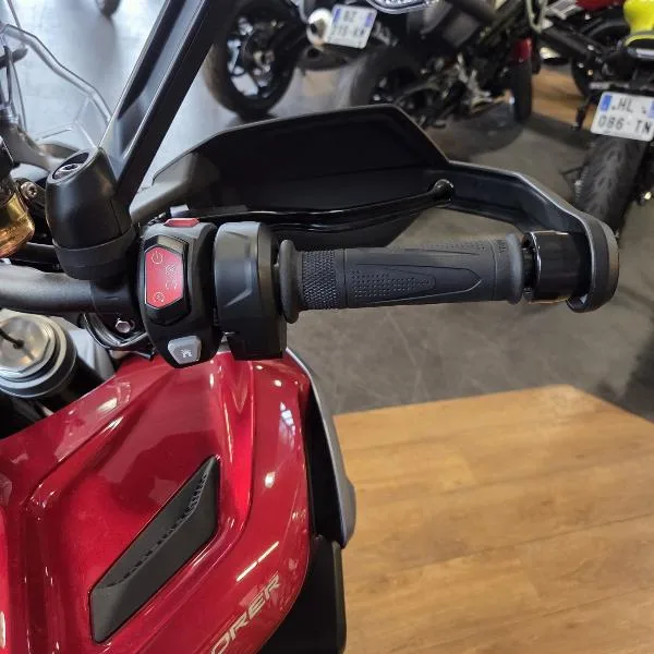 TIGER 1200 GT EXPLORER