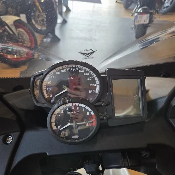 F 800 GT 47.5CV