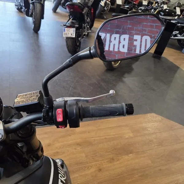 TRIDENT 660