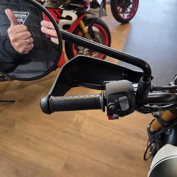 Scrambler 400 X