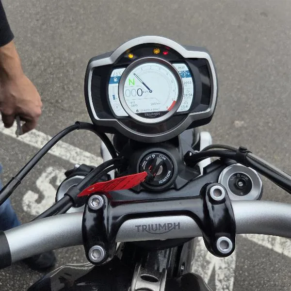 SCRAMBLER 1200 XE