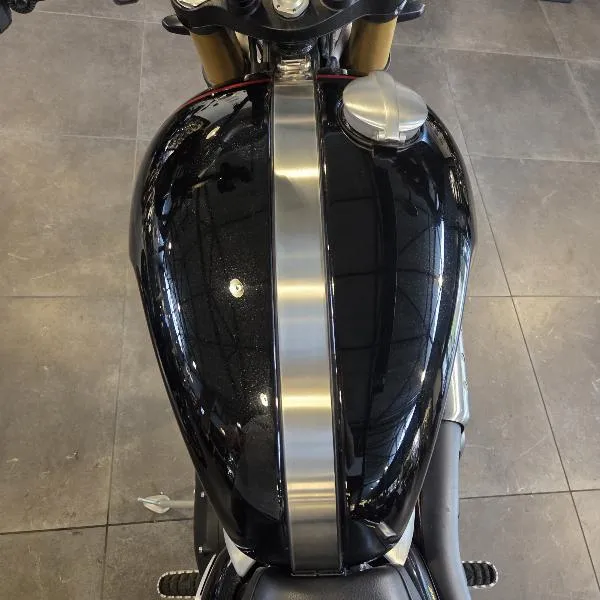 SCRAMBLER 1200 XE