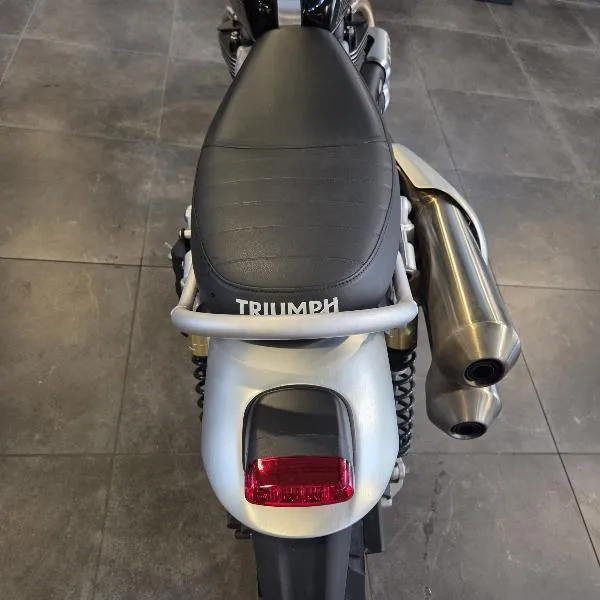 SCRAMBLER 1200 XE