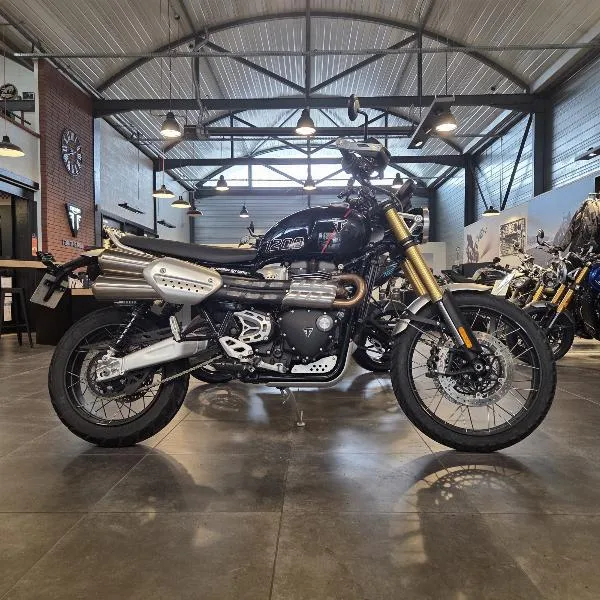 SCRAMBLER 1200 XE