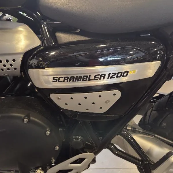 SCRAMBLER 1200 XE