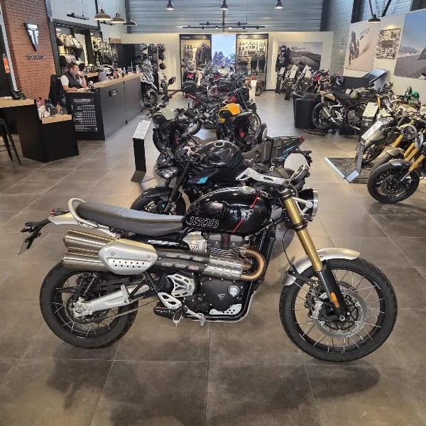 SCRAMBLER 1200 XE