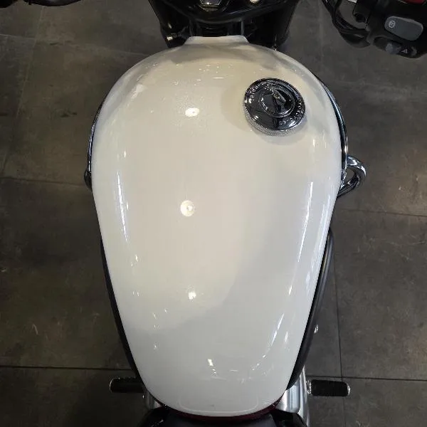 BONNEVILLE T120
