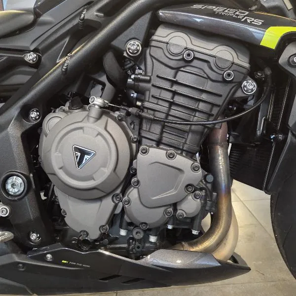 SPEED TRIPLE 1200 RS