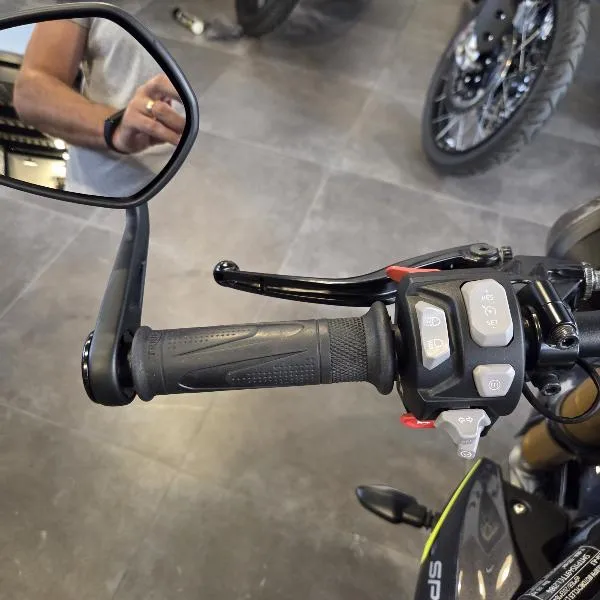 SPEED TRIPLE 1200 RS