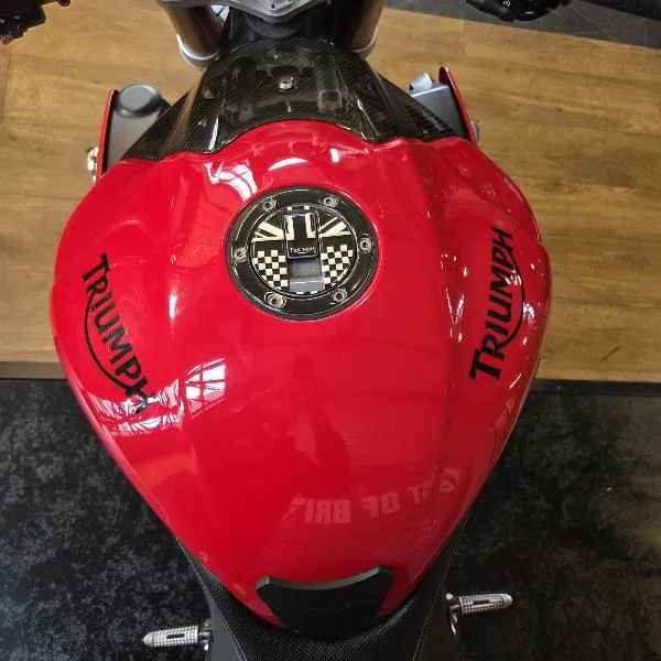 SPEED TRIPLE 1050
