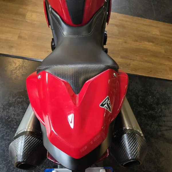 SPEED TRIPLE 1050