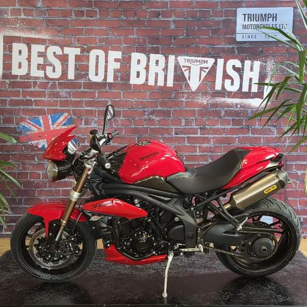 SPEED TRIPLE 1050