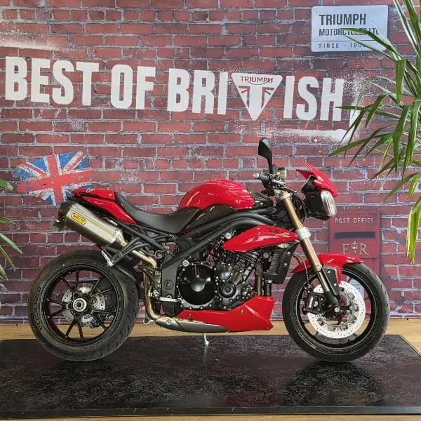 SPEED TRIPLE 1050