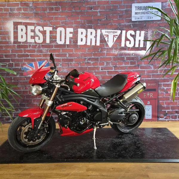 SPEED TRIPLE 1050