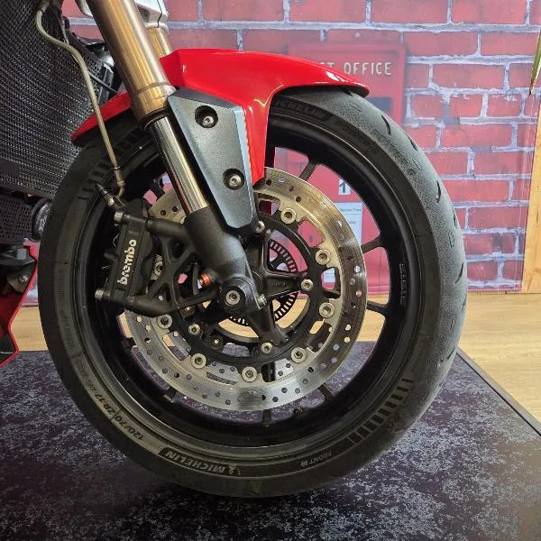 SPEED TRIPLE 1050