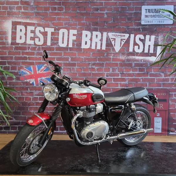 Bonneville T100