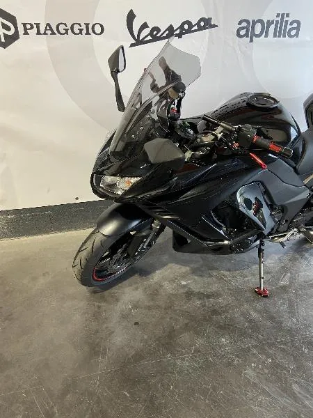 Z 1000 SX