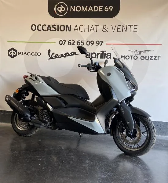 XMAX 125 TECH MAX