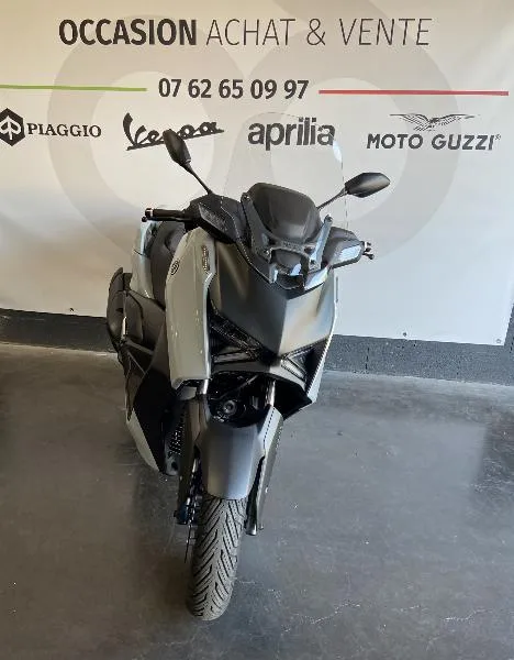 XMAX 125 TECH MAX