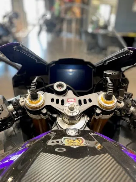 RSV4 1100 FACTORY