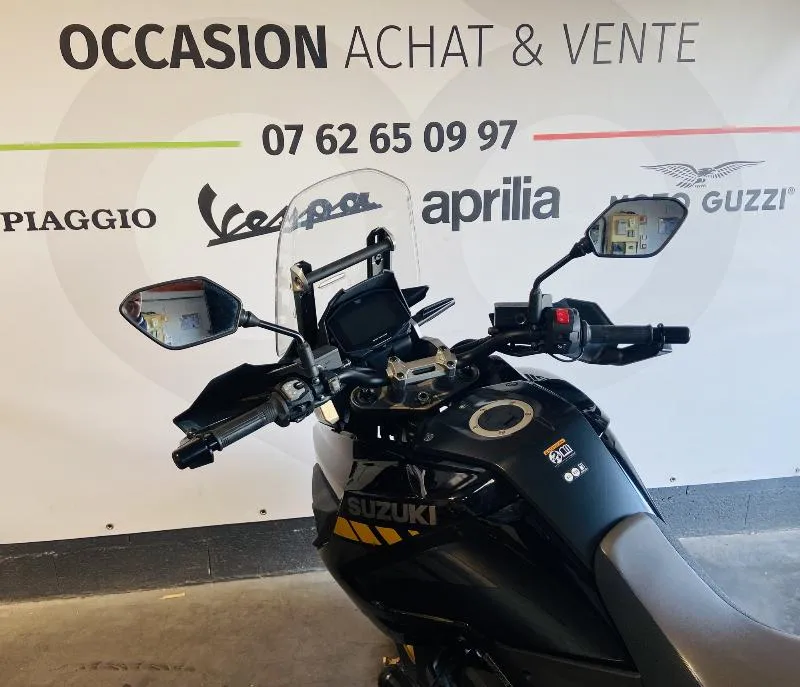 DL VSTROM 1050