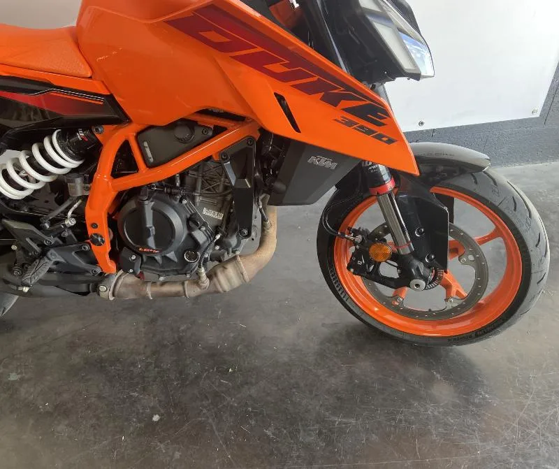 390 DUKE ABS