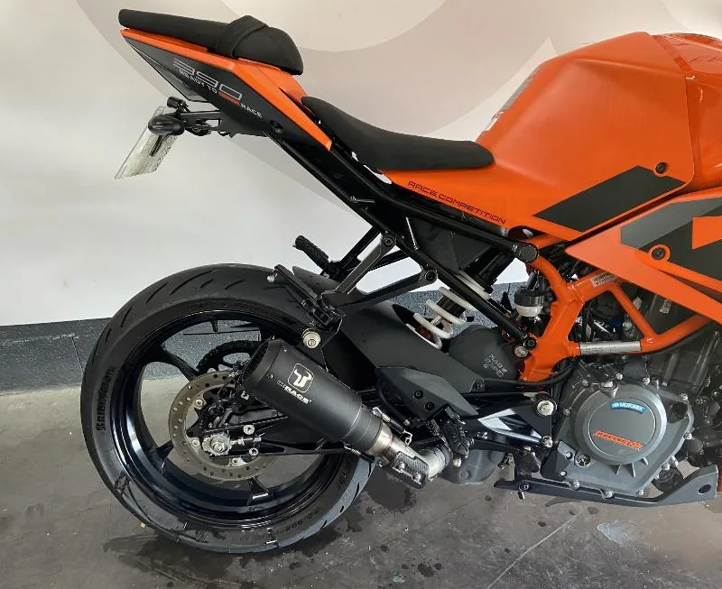 RC 390 ABS