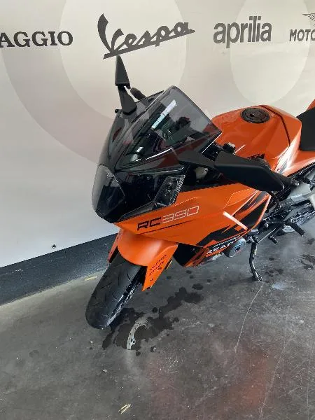 RC 390 ABS