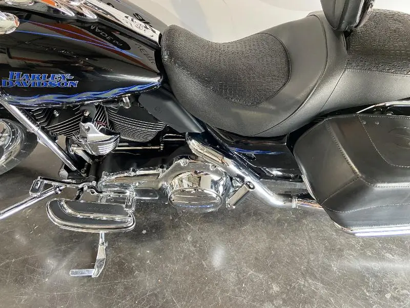 TOURING ROAD KING 1800 CVO