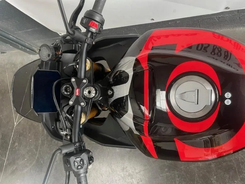 TUONO 1100 V4 FACTORY