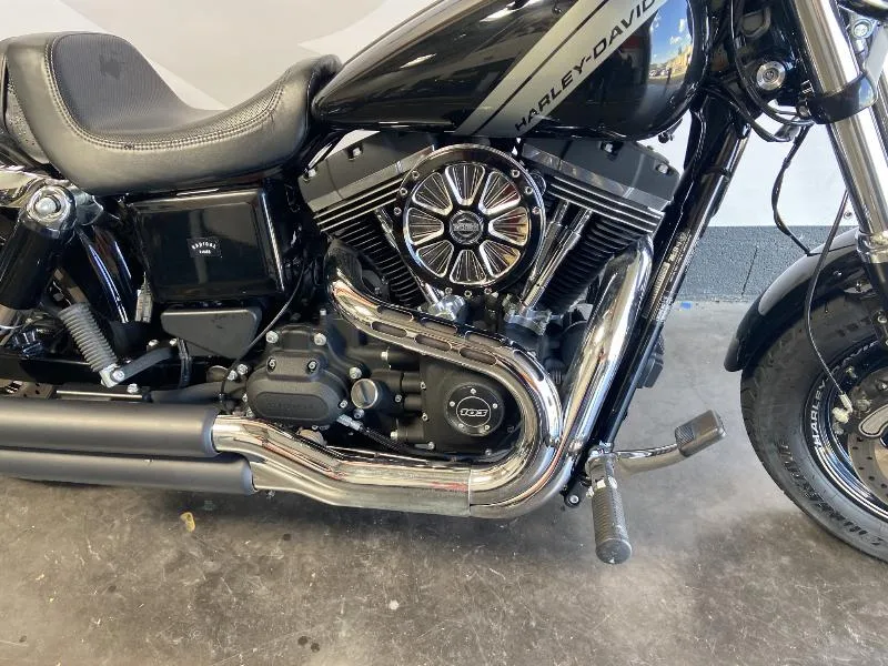 DYNA FAT BOB 1690