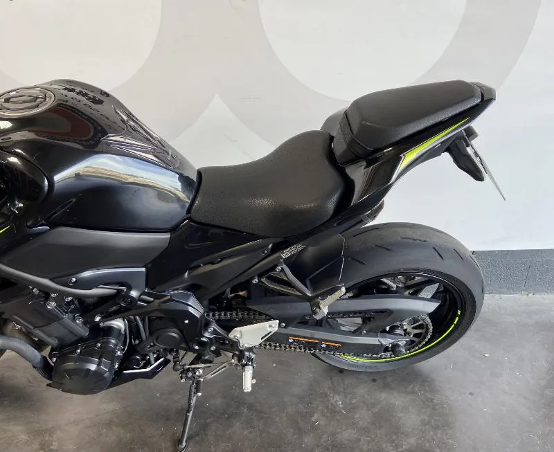 Z 900