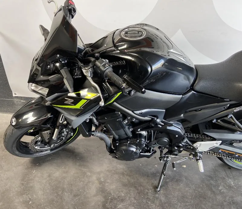 Z 900