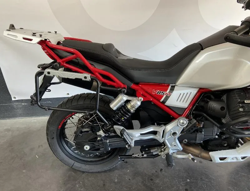 V85 TT 850