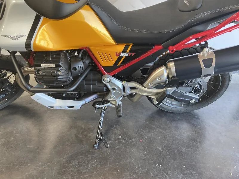 V85 TT 850