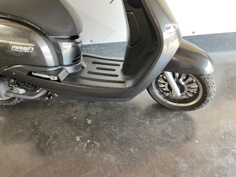 CITY 125