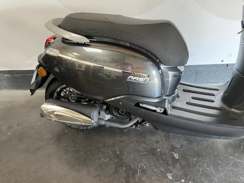 CITY 125