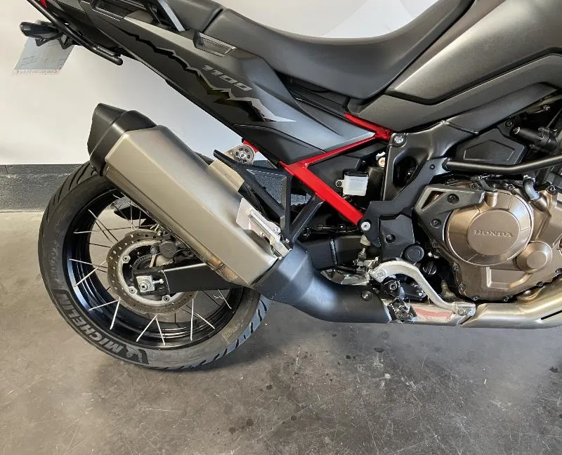 CRF 1100  L AFRICA TWIN