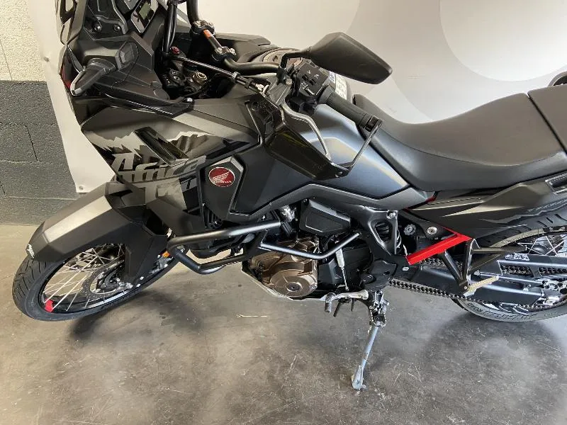 CRF 1100  L AFRICA TWIN