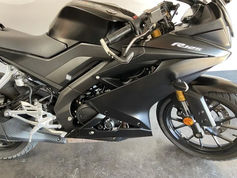 YZF 125 R ABS