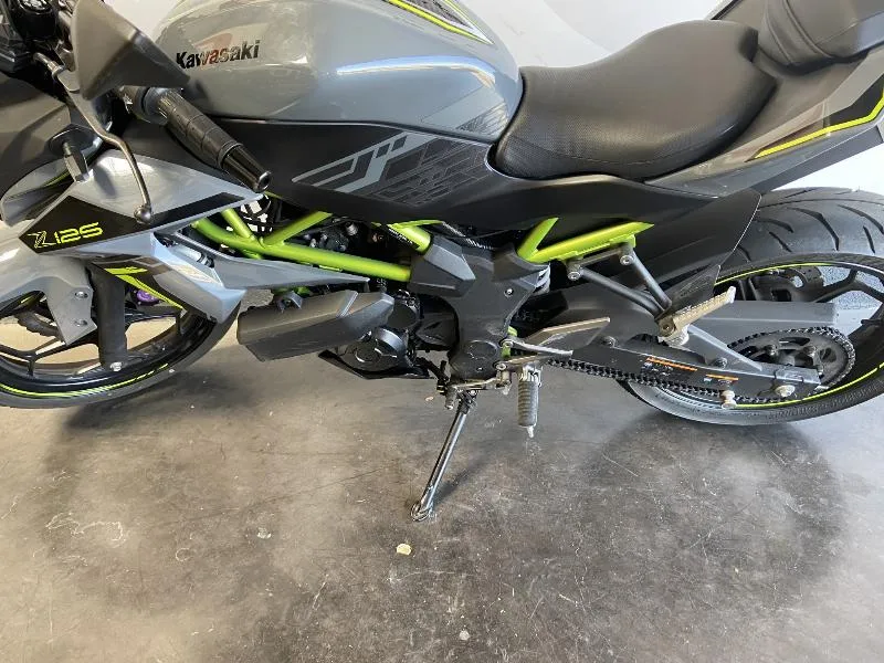 Z125