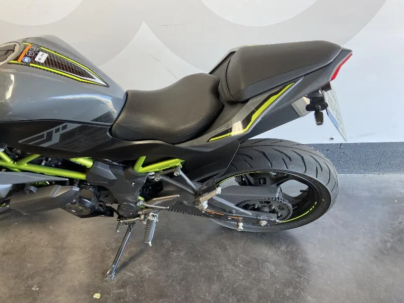 Z125