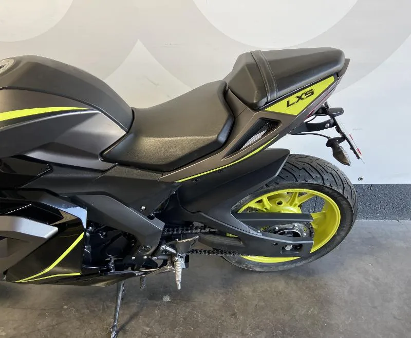 LXS 125